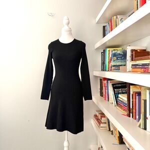 RVN women black knit long sleeved dress sz Medium